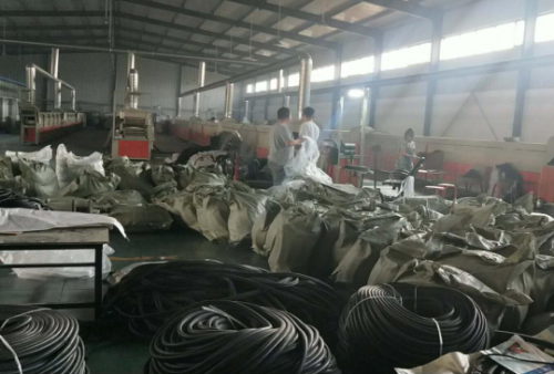 三十载匠心筑梦 密方五金工具如何炼成国内“橡胶大师”